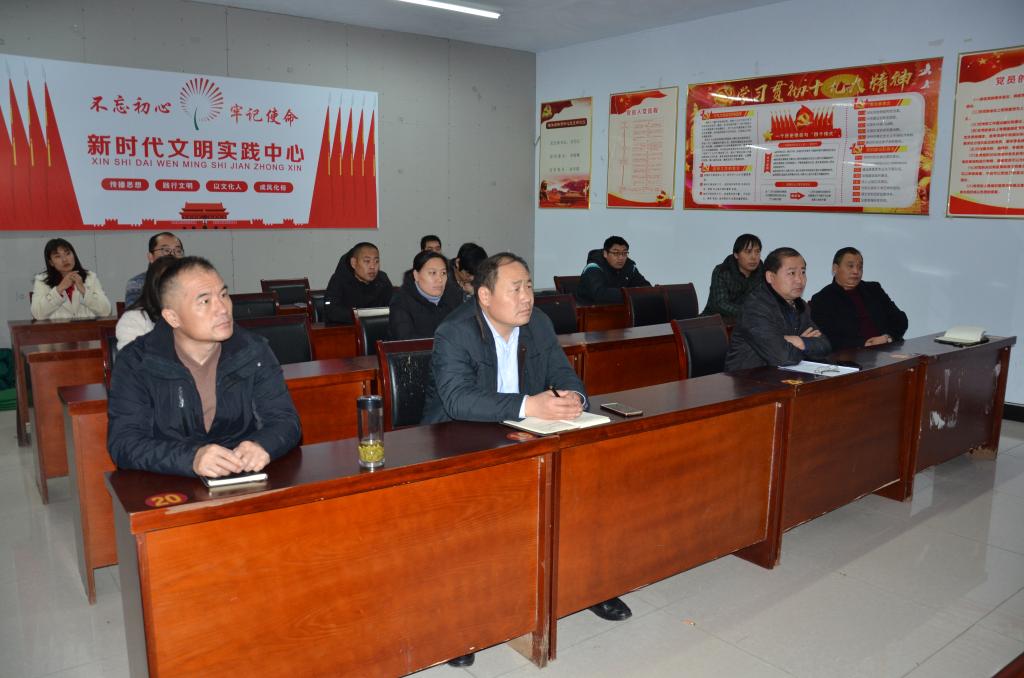 081b287621aef79c2f953cd966f8013.jpg 081b287621aef79c2f953cd966f8013.jpg