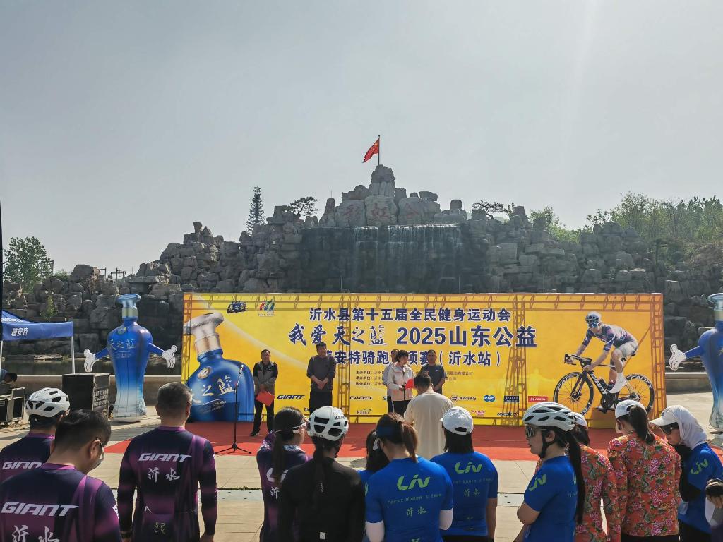 2130947246_副本.jpg