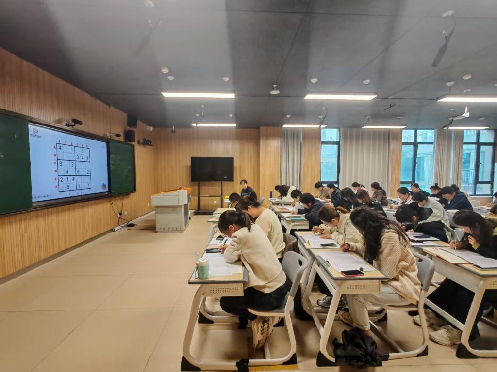 微信图片_20251018135702_33_175.jpg 微信图片_20251018135702_33_175.jpg