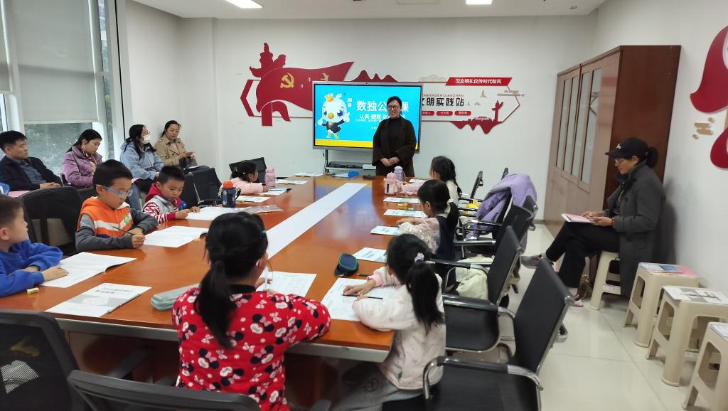 微信图片_20251027134508_564_20.jpg 微信图片_20251027134508_564_20.jpg