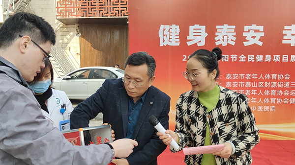 抽奖1_副本.jpg 抽奖1_副本.jpg