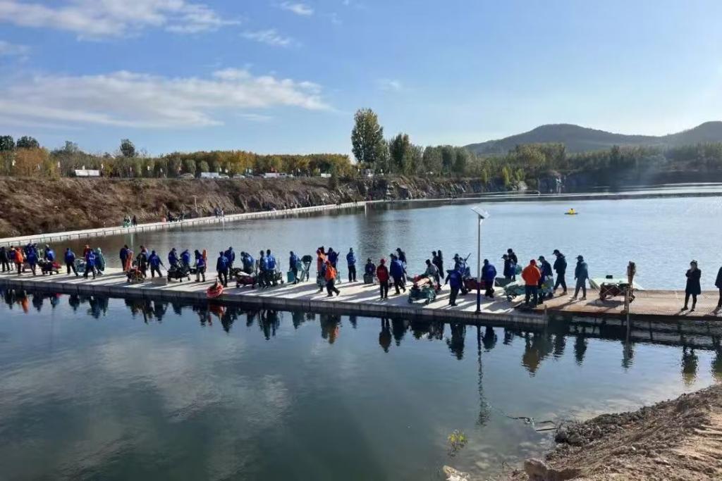 1827579860.jpg 1827579860.jpg